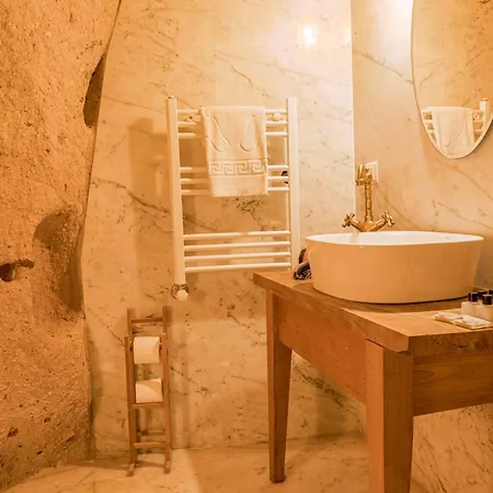 Carmin Cave * Üçhisar