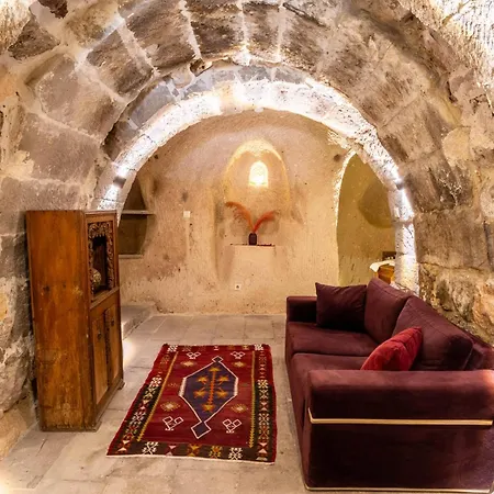 Hotel Carmin Cave *