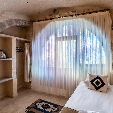 Carmin Cave * Üçhisar