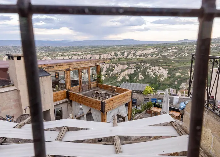 Carmin Cave Üçhisar