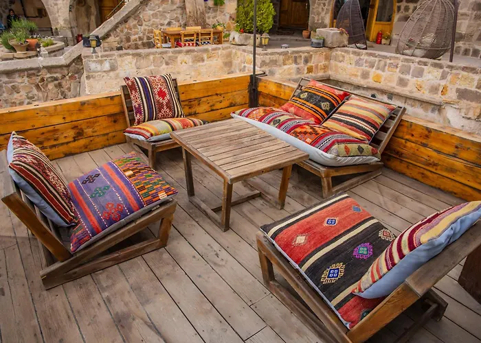 Carmin Cave Szálloda