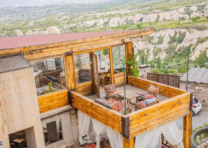 Carmin Cave Szálloda