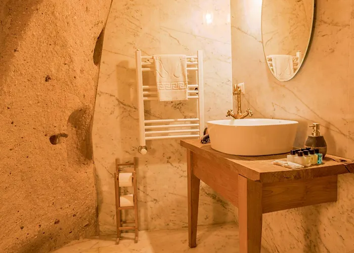 Carmin Cave * Üçhisar