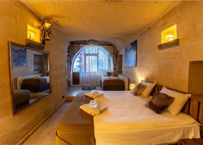 Carmin Cave Szálloda *