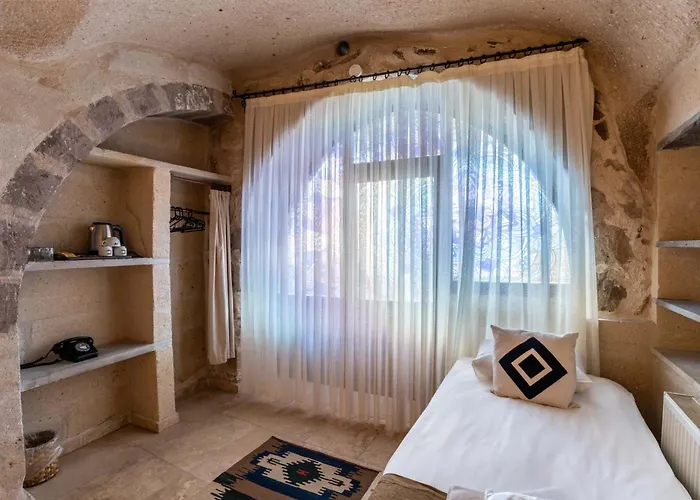 Carmin Cave * Üçhisar