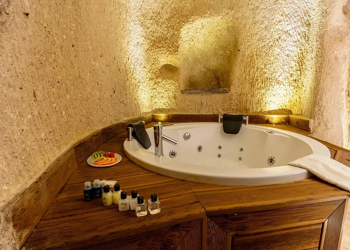 Carmin Cave Szálloda